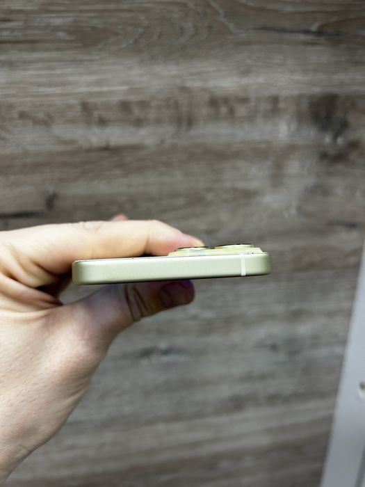 iPhone 15 128Gb Yellow з гарантією