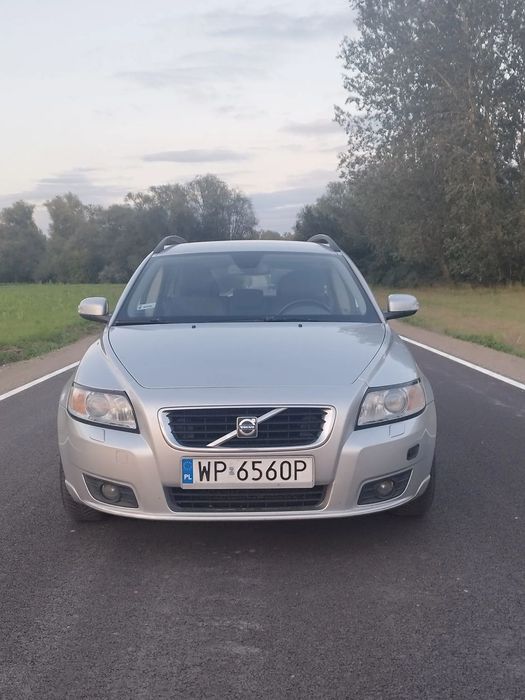 Volvo V50