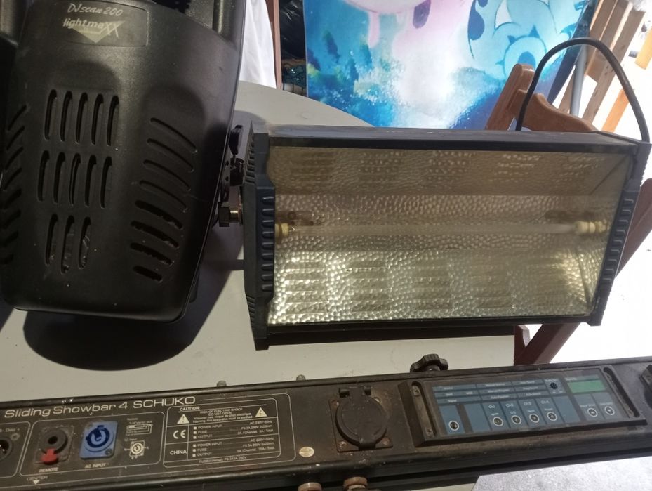 Vendo ou troco material luz discoteca