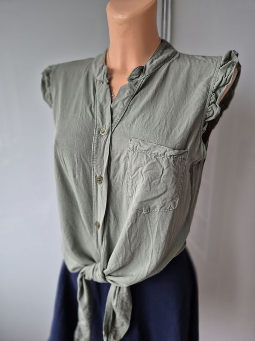 Bluzka damska khaki z ciekawymi plecami M/L używana