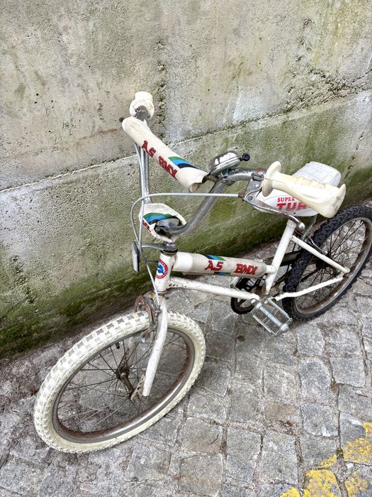 Bicicleta BMX  branca