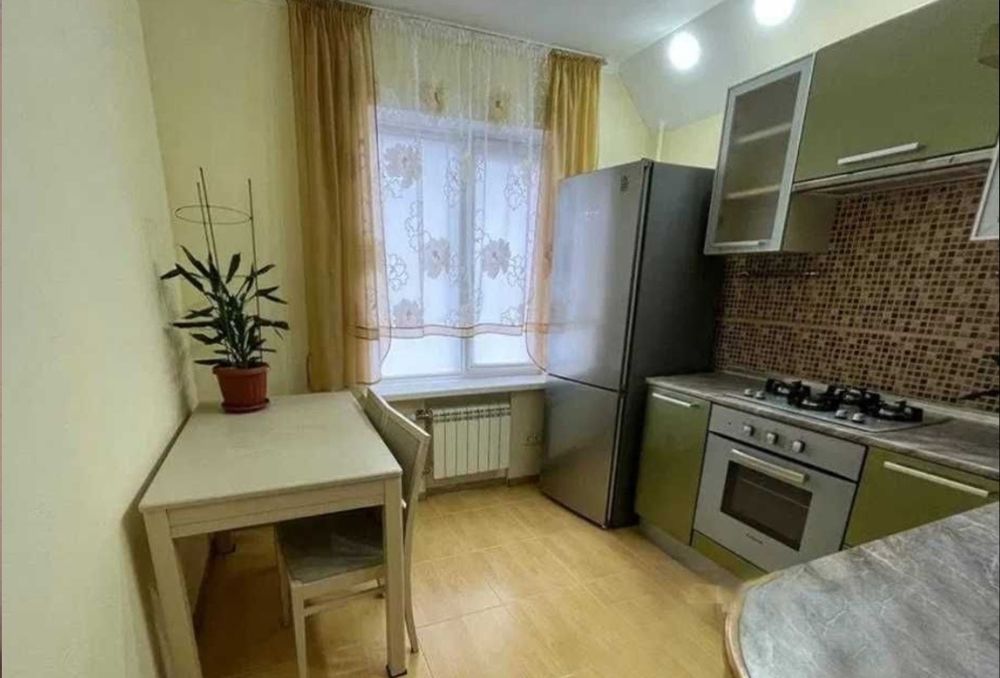 Сдам 2х комнатную квартиру, Товарищеская, 5 этаж