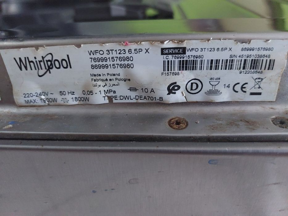 Zmywarka wolnostojąca  Whirlpool