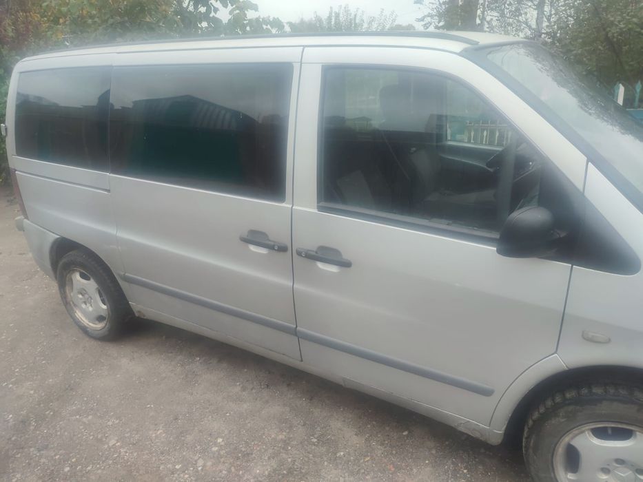 Предлагается Мерседес VITO638