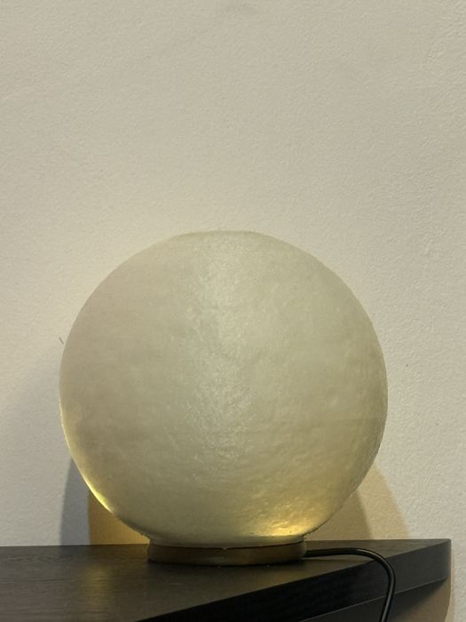 Lampka LED RGB ksieżyc fluorescencyjna