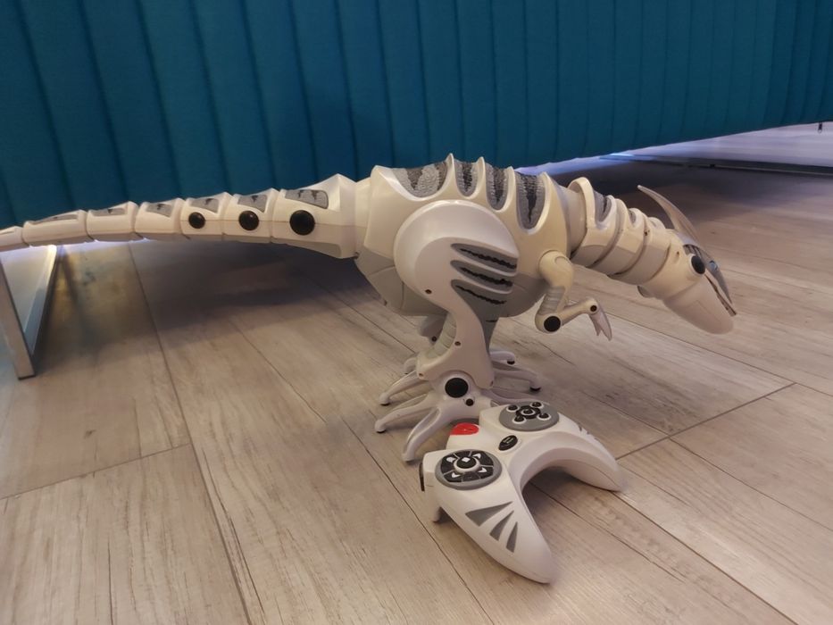 Dinozaur interaktywny