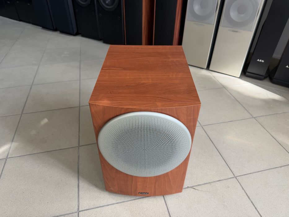 Subwoofer aktywny Infinity Beta HCS Sub/230, Audio Room