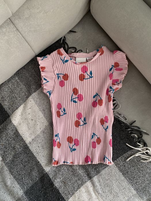 неймовірний костюм zara , футболка + лосини