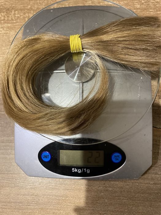 Натуральний дитячій волос