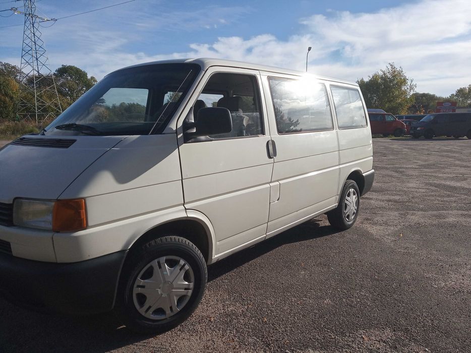 Volkswagen Caravelle