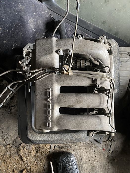 Продам головку блоку циліндрів ауді фольцваген 2.0 асе 16v