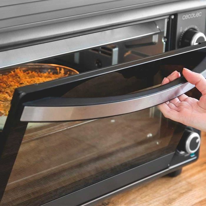 Cecotec Bake&Toast 4600 Black 2000W,wielofunkcyjny piekarnik z rożnem