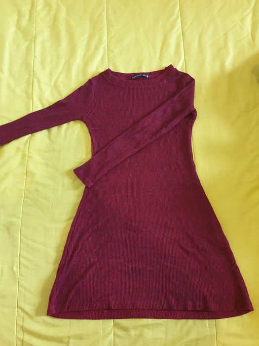Conjunto de vários vestidos novos
