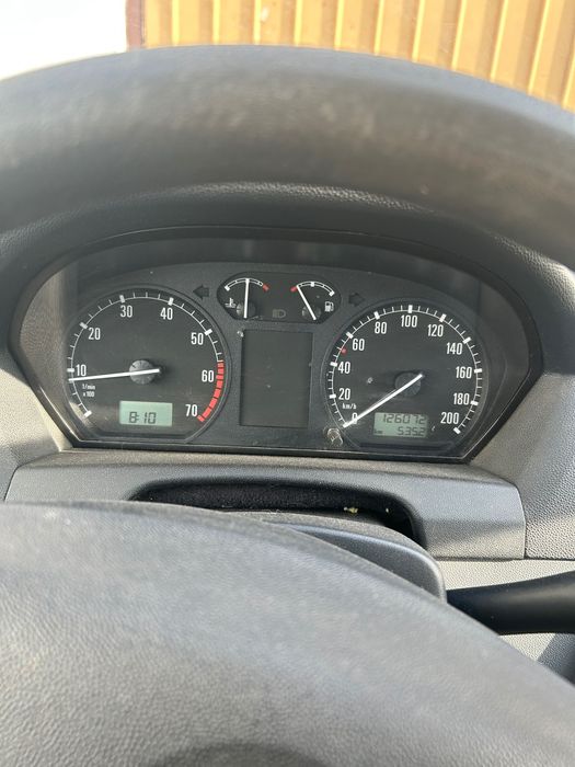 Carro Skoda Fábia