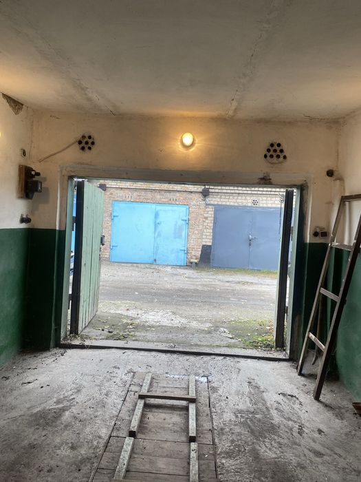 Продам гараж  долгинцевский район