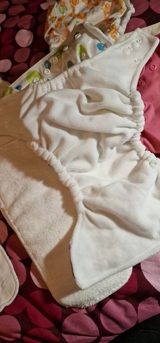 3 Fraldas Piriuki + 2 Frasdas Bum Genius + 1 Fralda Bluberry - NOVAS