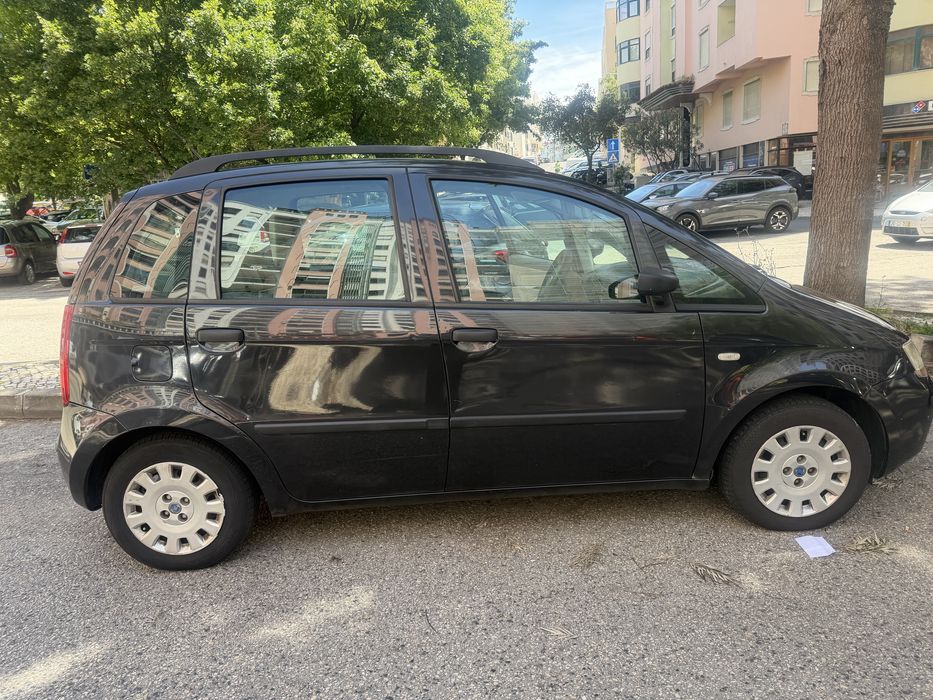 Fiat. Idea. 2005