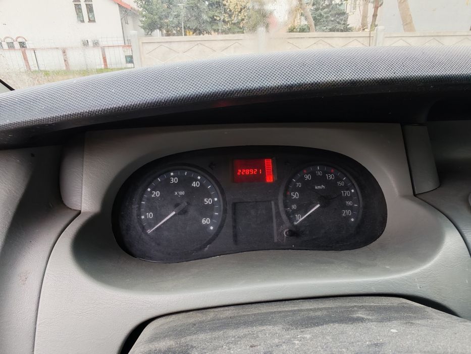Renault trafic 2.0 dci
