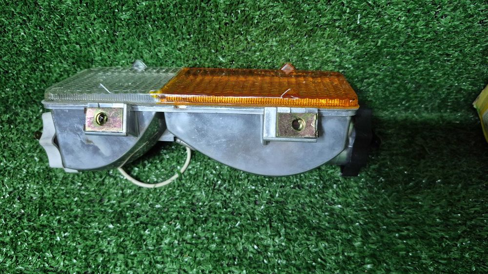 Pisca Farolim Frente Direito Renault 12 Valeo Original Ref. 061967 NOVO