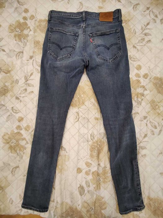 Calças de ganga Levi's  tam. 32 em excelente estado
