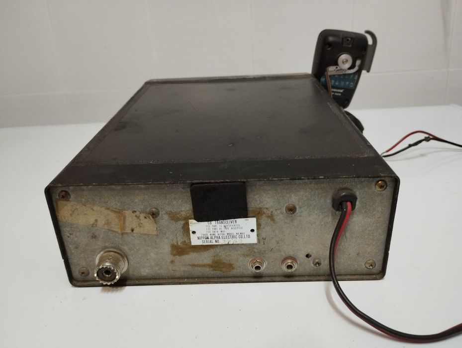 Radio Alpha W-65 SSB/AM CB 1972 - 40 canais