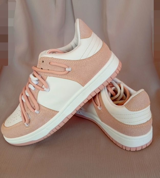 Buty sportowe damskie 38