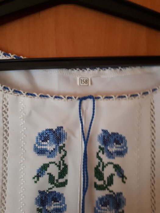 Дитяче вишите плаття