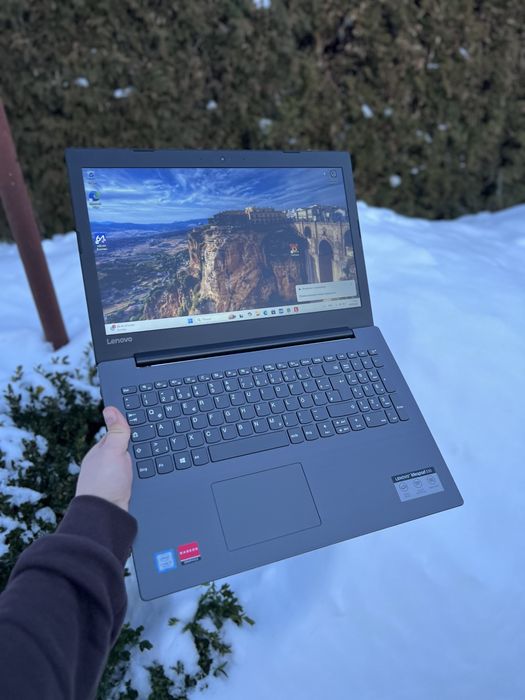 Ноутбук Lenovo IdeaPad 330-15IKB i3-7020U 6/256GB 15.6”