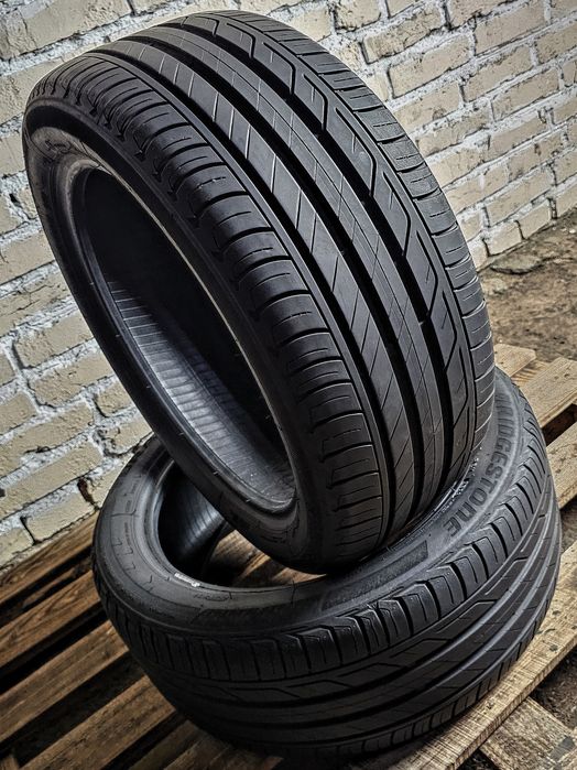 Пара 225/45r17 Bridgestone | 7mm | 2023 | Стан нових | Преміум шини