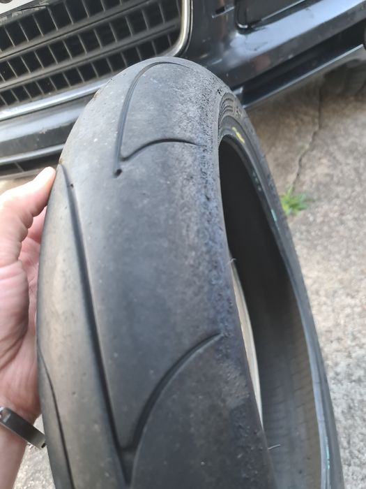 Dunlop D213 GP 120/70