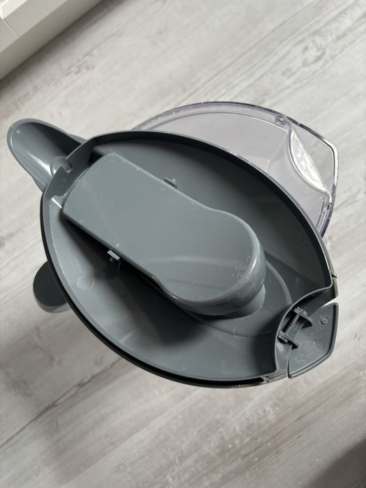 Dzbanek filtrujący DAFI omega 4l stalowy szary