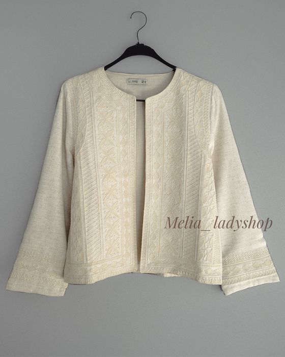 Розкішний вишитий піджак,накидка, манішка