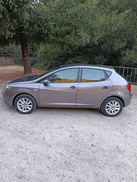 SEAT Ibiza 1.0 a gasolina 75cv