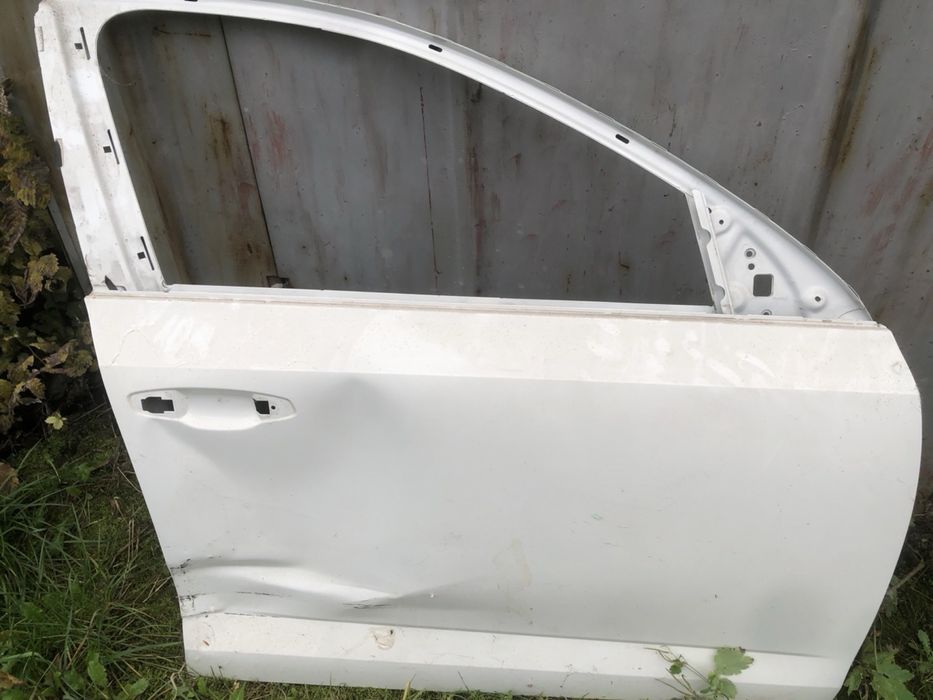 Дверка від Skoda Octavia