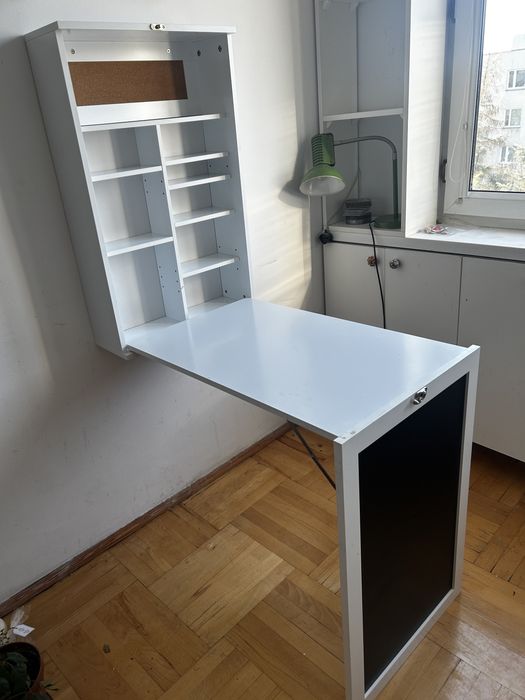 Biurko składane z tablicą i półeczkami