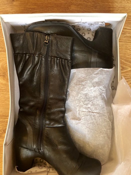 Сапоги Clarks (Интертоп), кожаные, демисезон, 39р