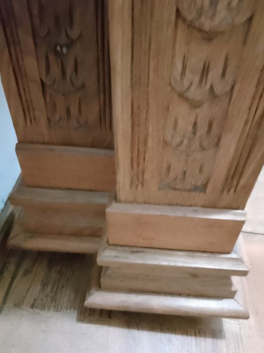 Zabytkowe odrestaurowane łóżko debowe