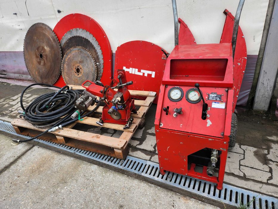 Piła Hilti WSA-8  do cięcia ścian na prowadnicach do  betonu zbrojonego na hydraulice, tarcza 900 mm