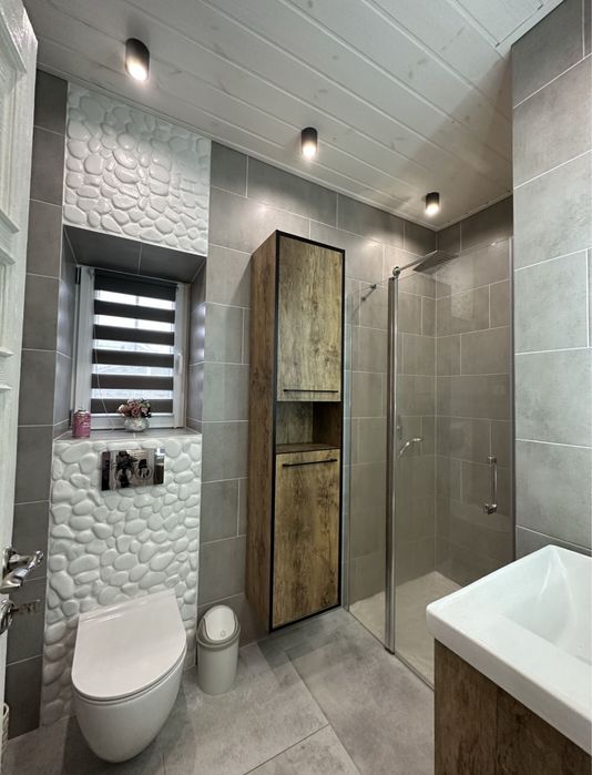 Просторий будинок у Тарасівці: зруб, 4 спальні, 7,5 соток!