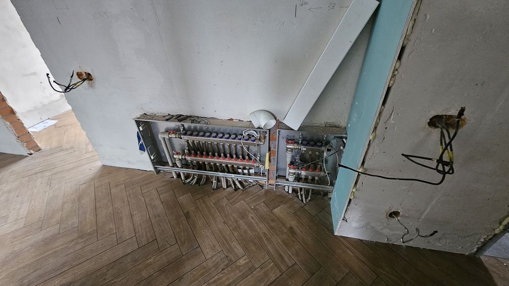 Продам новий елітний будинок Вільне біля Ліани