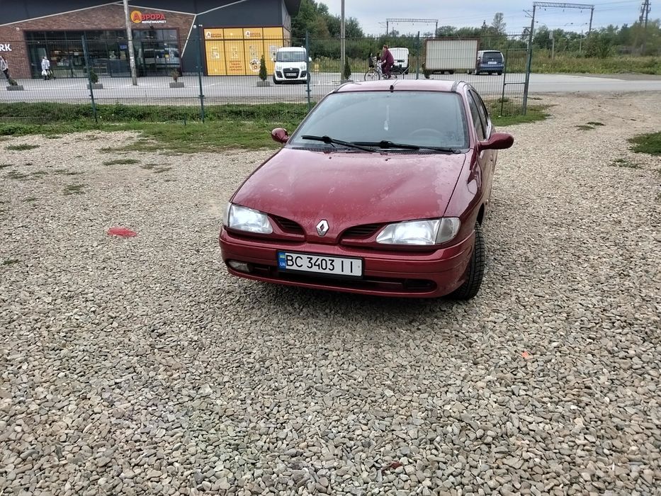 Продам Рено Меган1 1.6