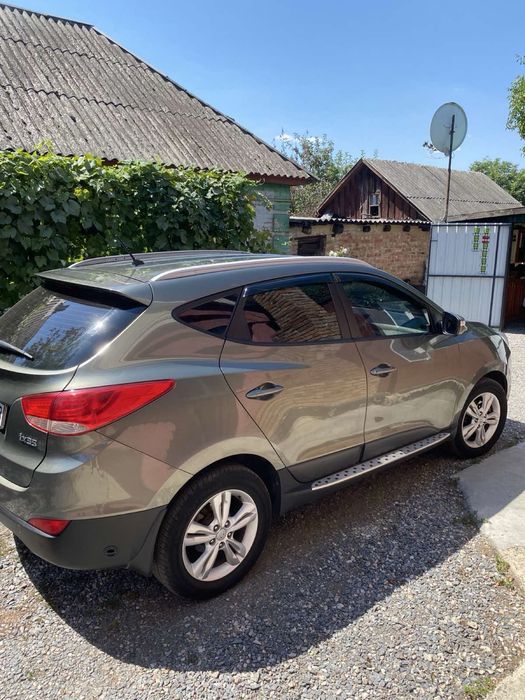 Hyundai AX35 2010