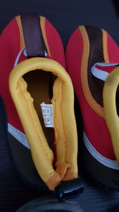 Buty do wody rozmiar 27.