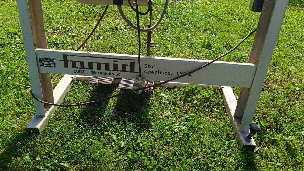 Overlock Przemysłowy 3 nitkowy