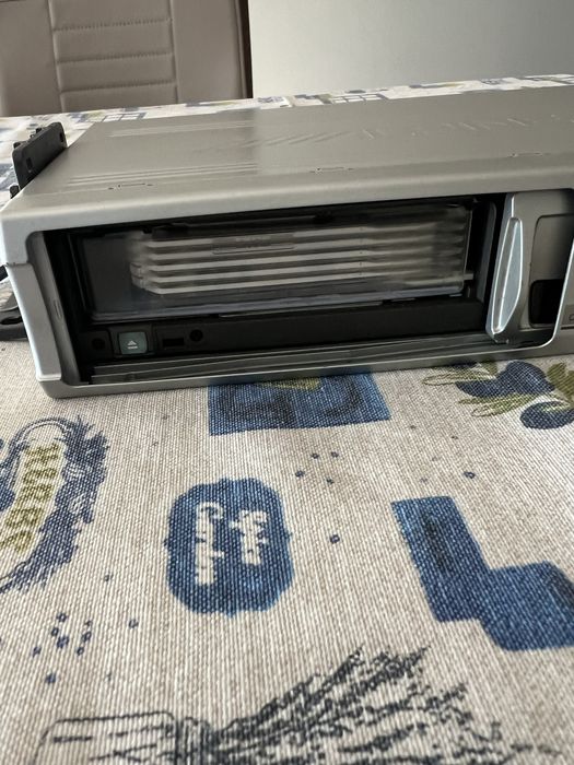 Caixa leitor de cds Alpine