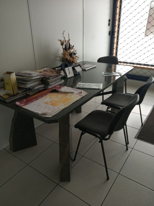 Mesa Granito para desocupar
