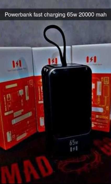 Selore 65W Portable Power Bank Quickly Charges Laptops 20000 mah