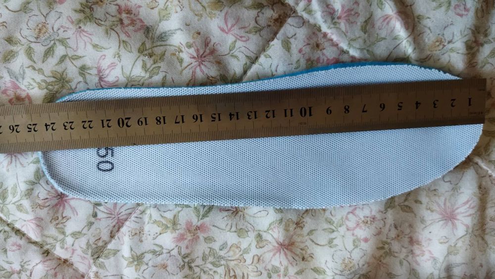 Кросівки шкіряні 38 розмір