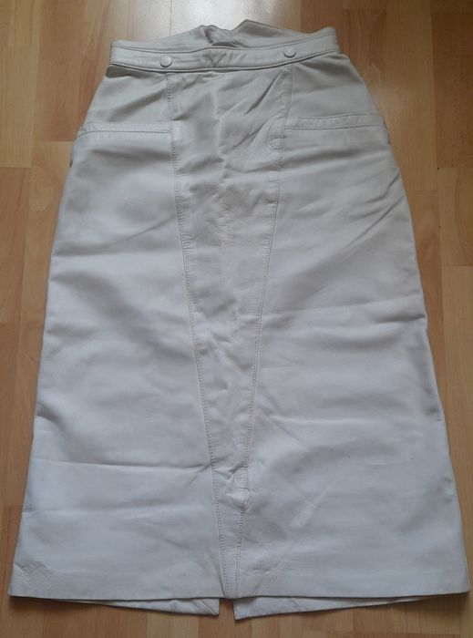 Sprzedam spódnicę skórzaną