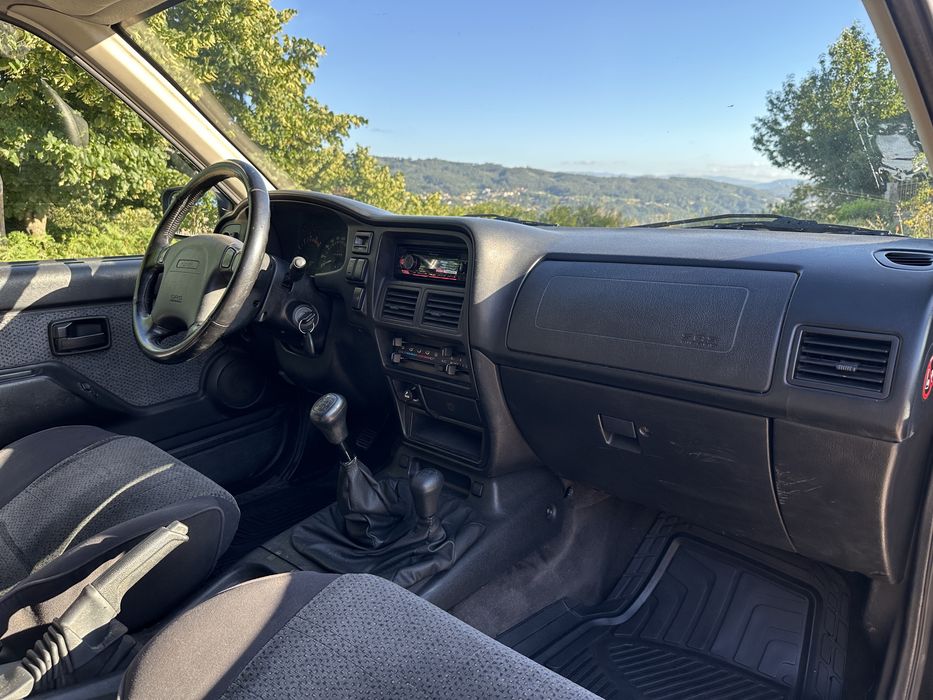 Troco Opel Frontera 2.5 TDS Nacional 5 Portas